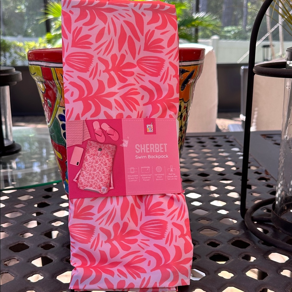 Peach and White Leaf Print Swim Backpack